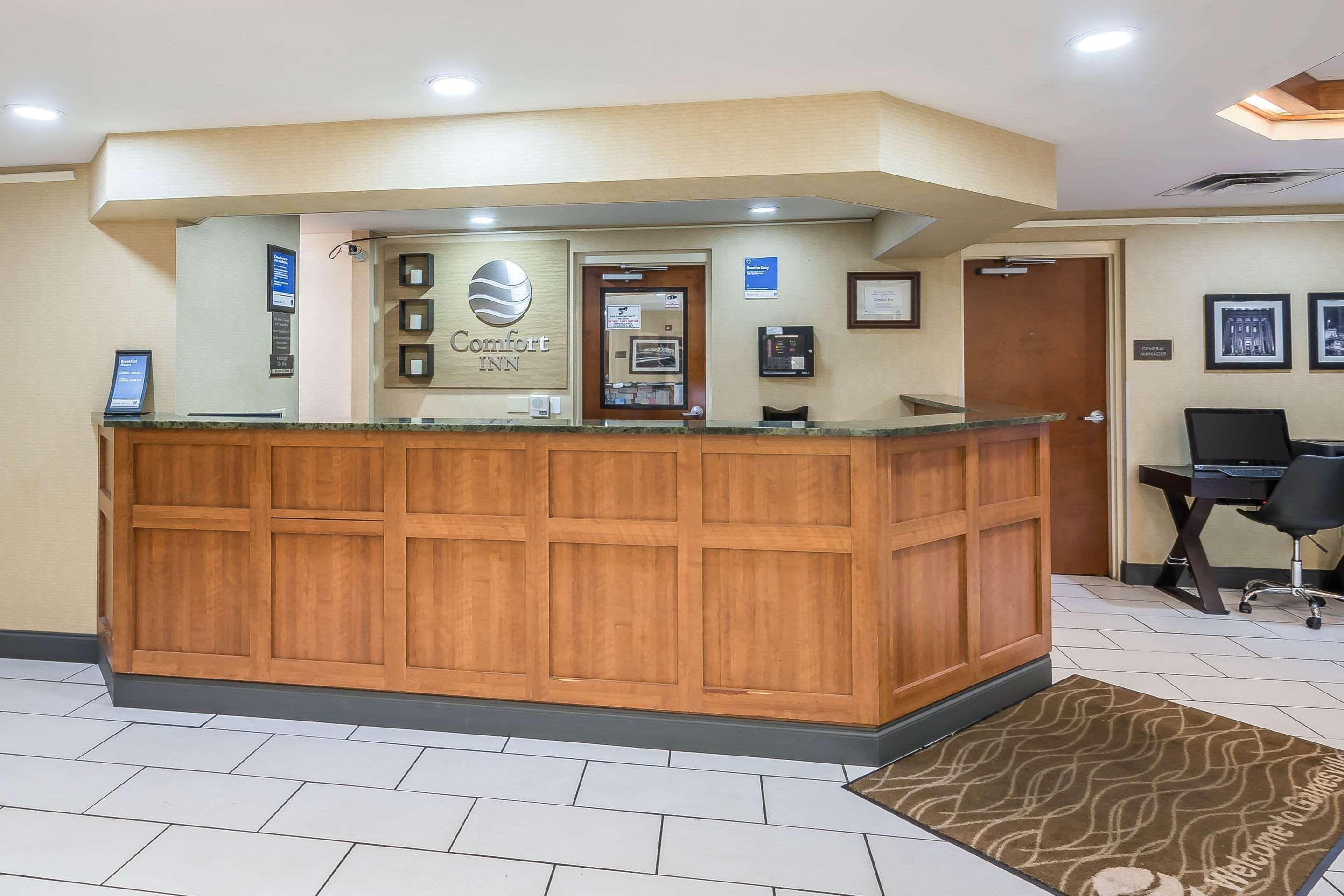 Comfort Inn University Gainesville Exterior photo